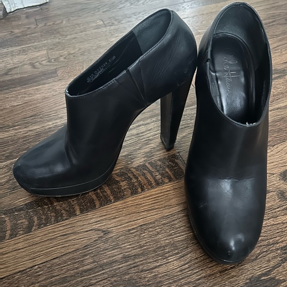 Cole Haan Black Heeled Ankle Boots - Picture 1 of 6